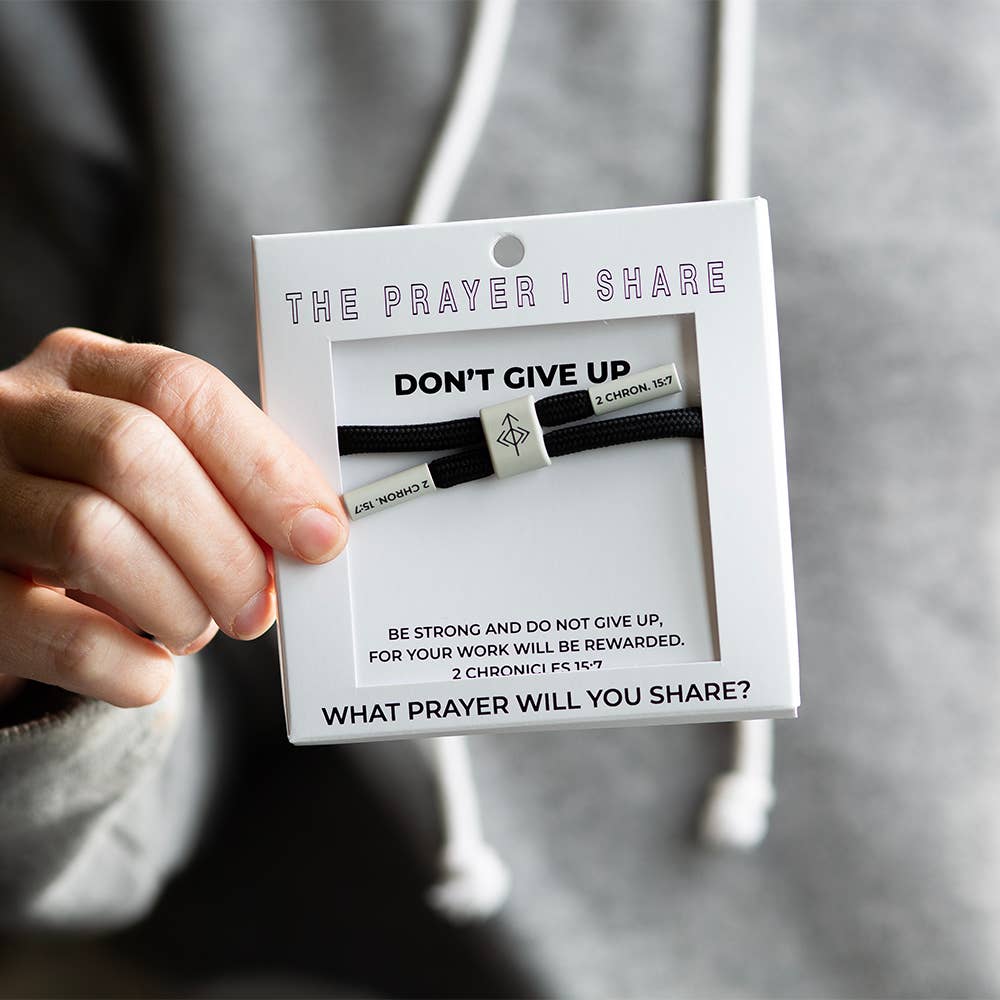 DON'T GIVE UP Bracelet