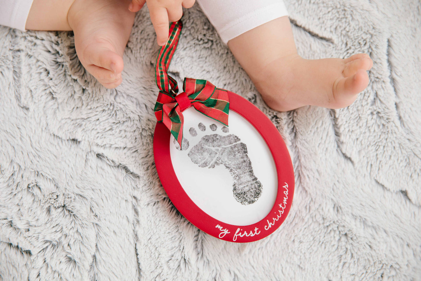 Babyprints Holiday Photo Ornament with Clean-Touch Ink Pad,