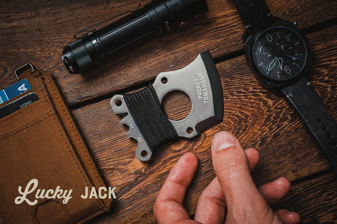 Pocket Tomahawk - Adventure Card