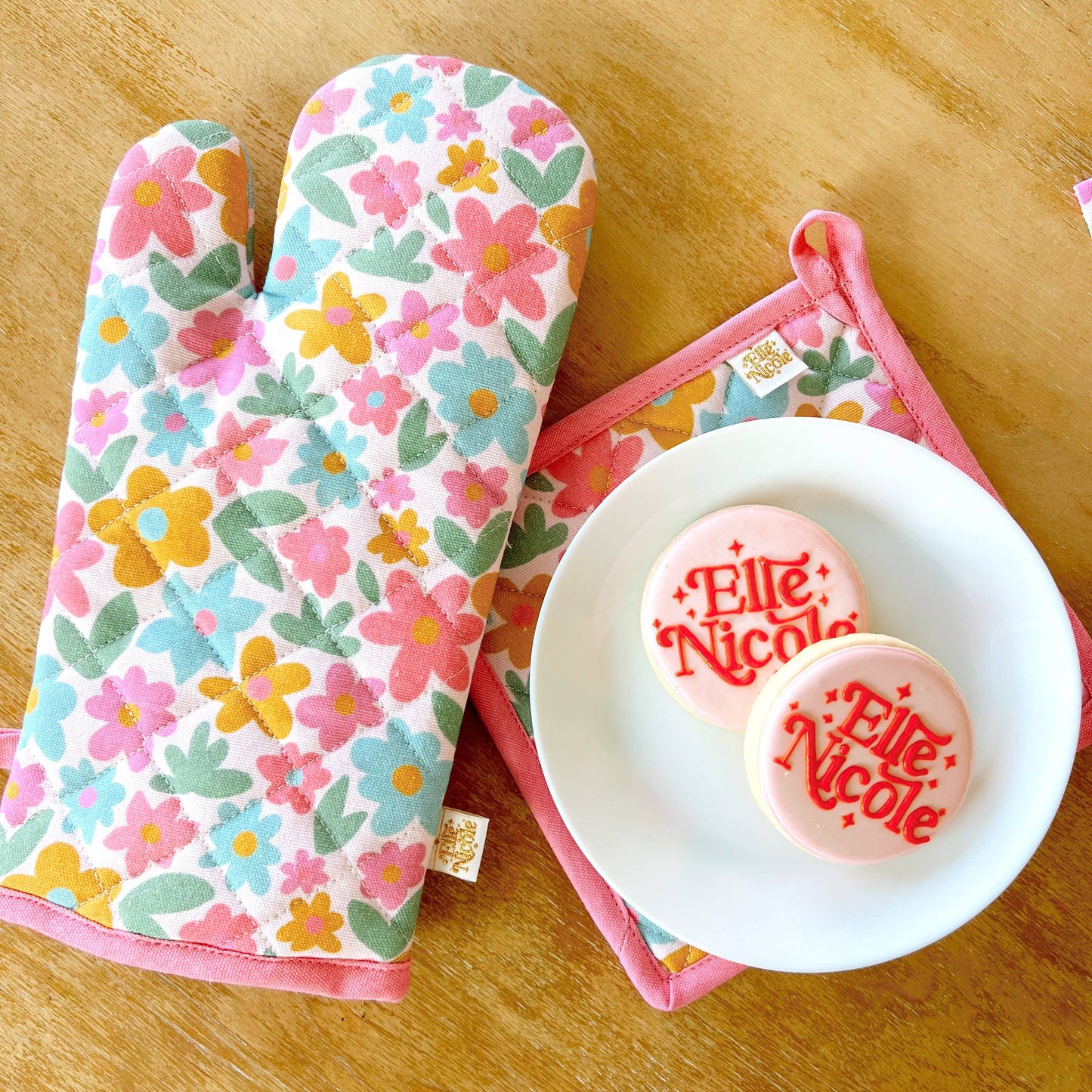 Oven Mitt + Pot holder Set - Kitchen Accessory